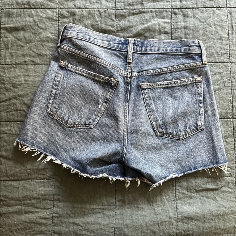 Agolde 100% organic cotton parker long in Lowkey Distressed Denim Cutoff Shorts